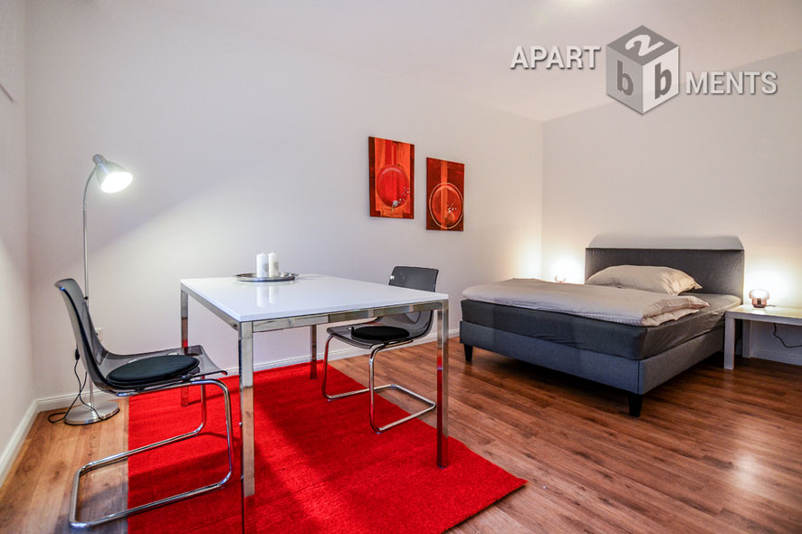 Furnished apartment with 2 bedrooms in Cologne-Deutz