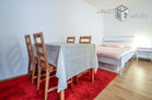 Modern furnished apartment in best city location in Cologne-Altstadt-Süd