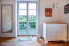 Bright and modern furnished apartment with terrace in Cologne-Hahnwald