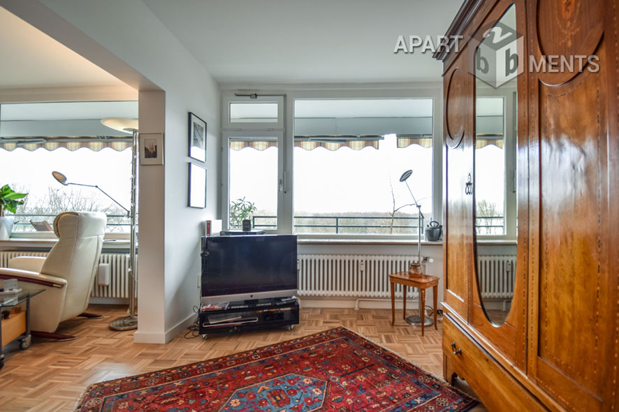 Stylish furnished apartment with large balcony and Rhine view in Cologne-Rodenkirchen