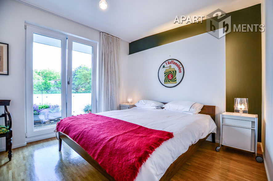 Stylish furnished apartment with 2 balconies in Köln-Neustadt-Süd