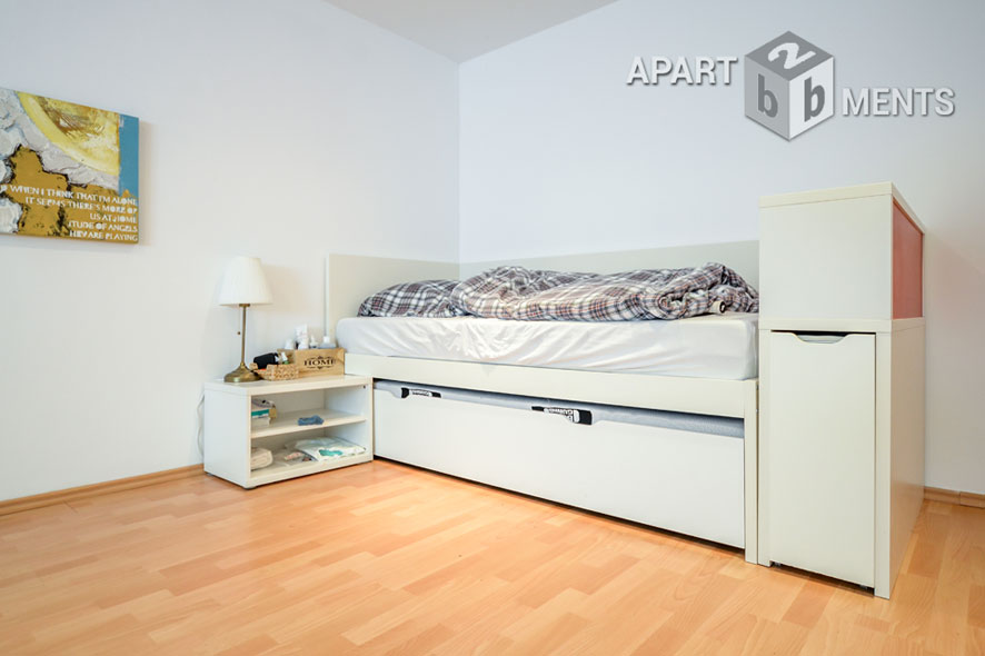 Modern möbliertes und geräumiges Apartment in Hürth-Efferen