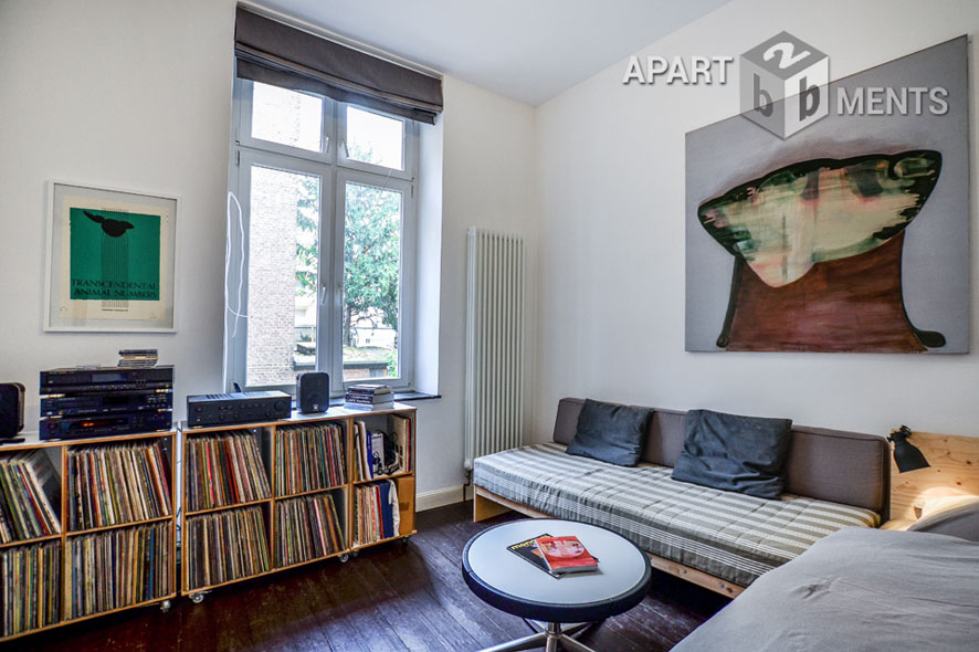 Möblierte Wohnung auf 2 Ebenen in Köln-Nippes