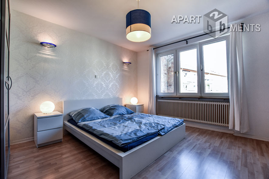 Möblierte 3-Zimmer-Wohnung mit PKW-Stellplatz und 2 Balkonen in Köln-Neustadt-Nord
