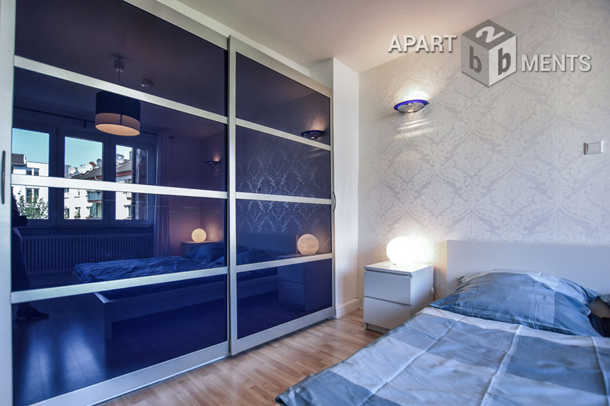 Möblierte 3-Zimmer-Wohnung mit PKW-Stellplatz und 2 Balkonen in Köln-Neustadt-Nord