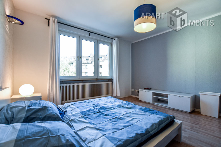Möblierte 3-Zimmer-Wohnung mit PKW-Stellplatz und 2 Balkonen in Köln-Neustadt-Nord