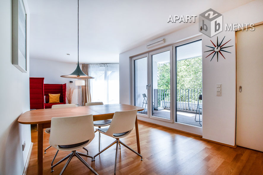 Luxuriös möblierte lichtdurchflutete Wohnung mit Balkon in Köln-Altstadt-Süd