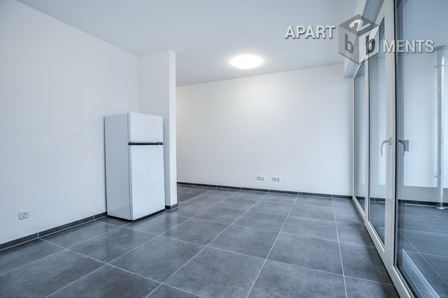 Apartment with kitchenette and terrace - FIRST TIME OCCUPATION