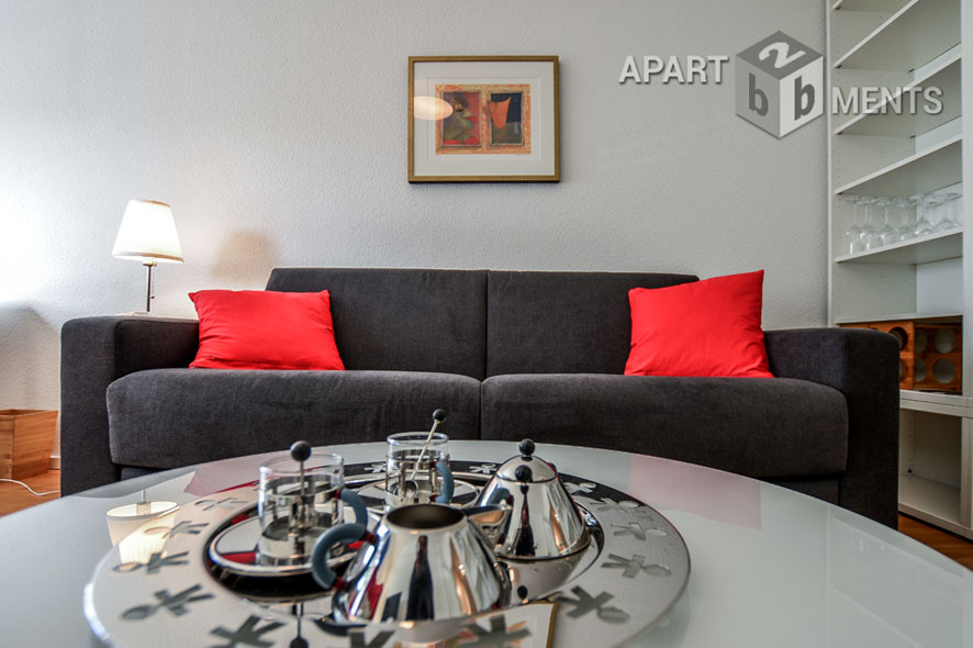 Furnished single apartment with balcony in Cologne-Nippes