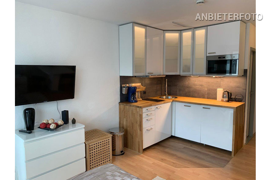 Furnished apartment with winter garden in Cologne-Neustadt-South
