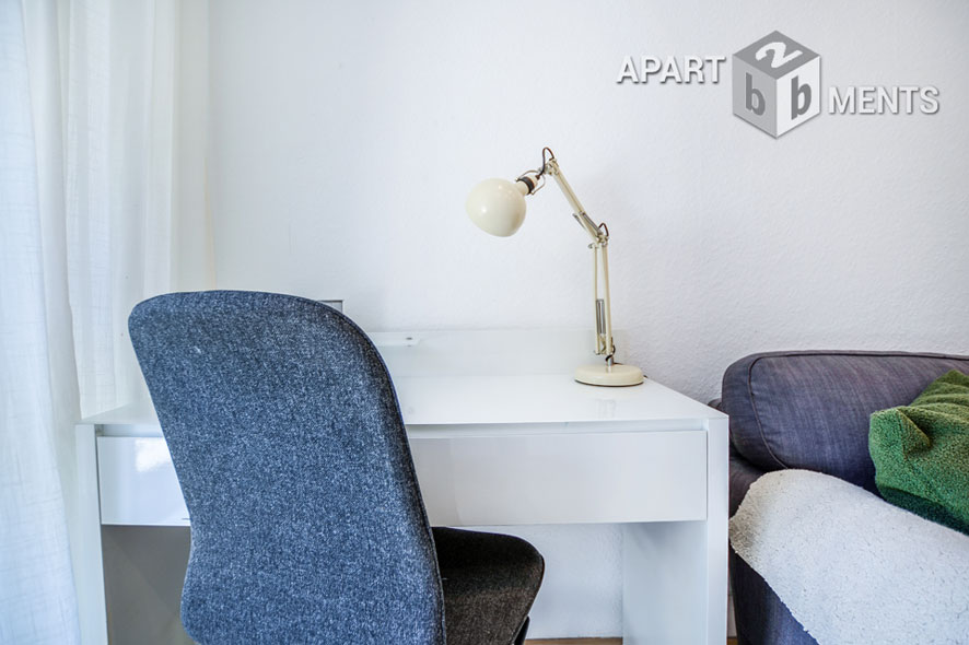 Modern furnished and centrally located apartment with terrace and garden in Cologne-Altstadt-North