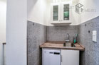 Modern furnished and centrally located apartment with terrace and garden in Cologne-Altstadt-North