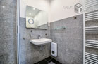 Modern furnished and centrally located apartment with terrace and garden in Cologne-Altstadt-North