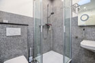 Modern furnished and centrally located apartment with terrace and garden in Cologne-Altstadt-North