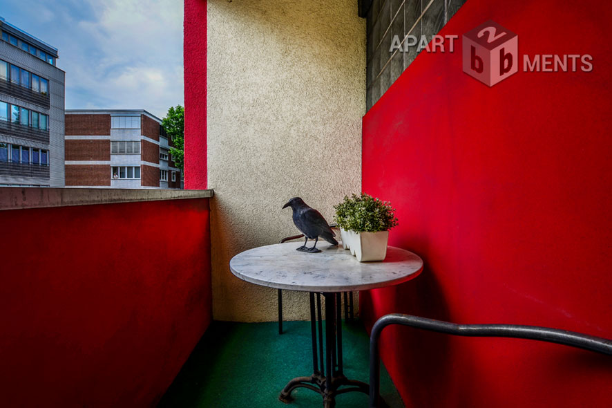 Furnished apartment with balcony in Cologne-Altstadt-Süd