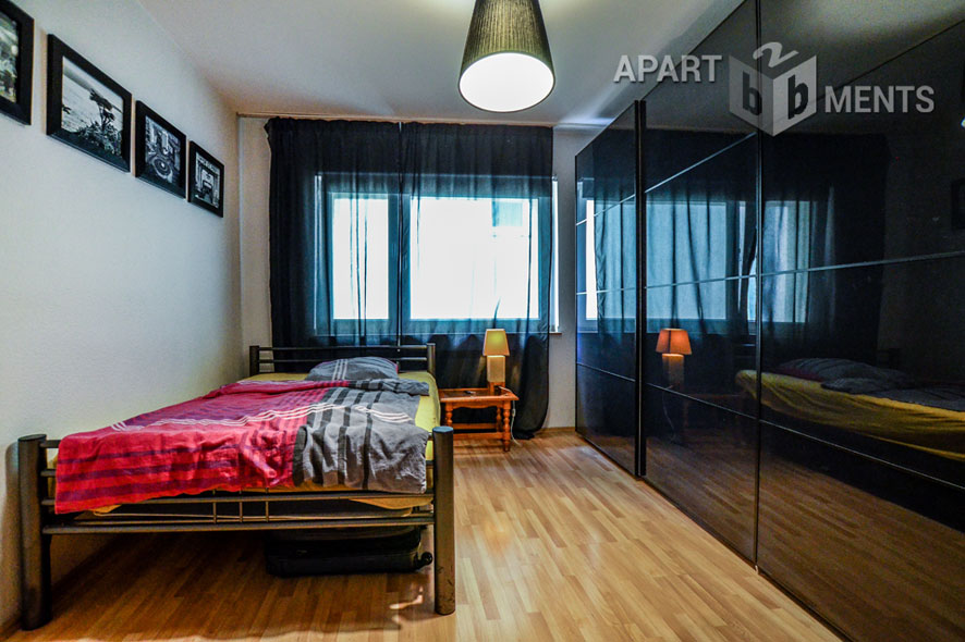 Furnished apartment with balcony in Cologne-Altstadt-Süd