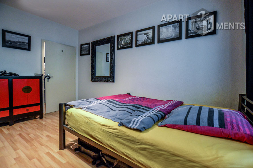Furnished apartment with balcony in Cologne-Altstadt-Süd
