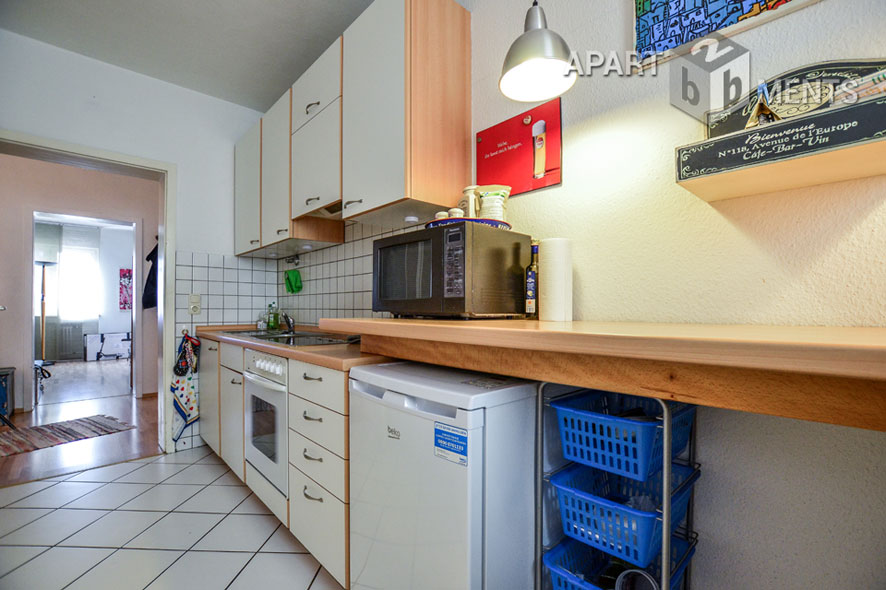 Furnished apartment with balcony in Cologne-Altstadt-Süd