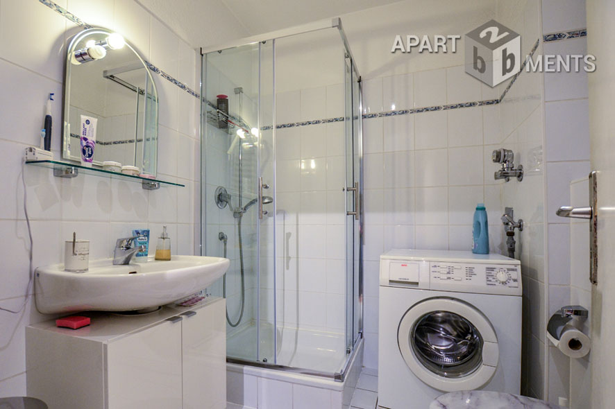 Furnished apartment with balcony in Cologne-Altstadt-Süd