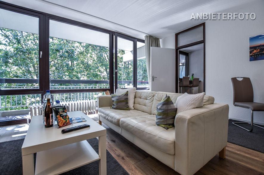 Modern möblierte Balkonwohnung der Top-Kategorie in Köln-Weiden