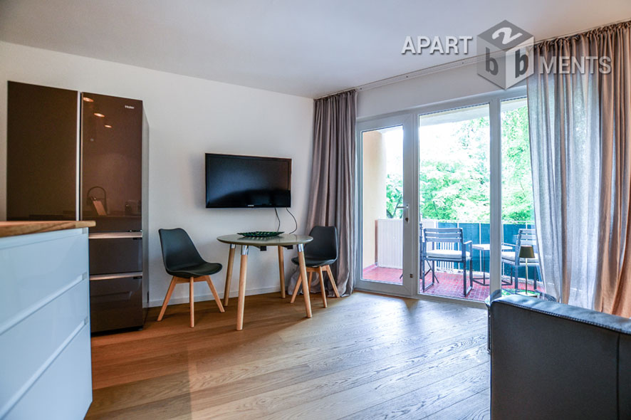 Exclusively furnished 2-room apartment in Cologne-Neustadt-North with balcony