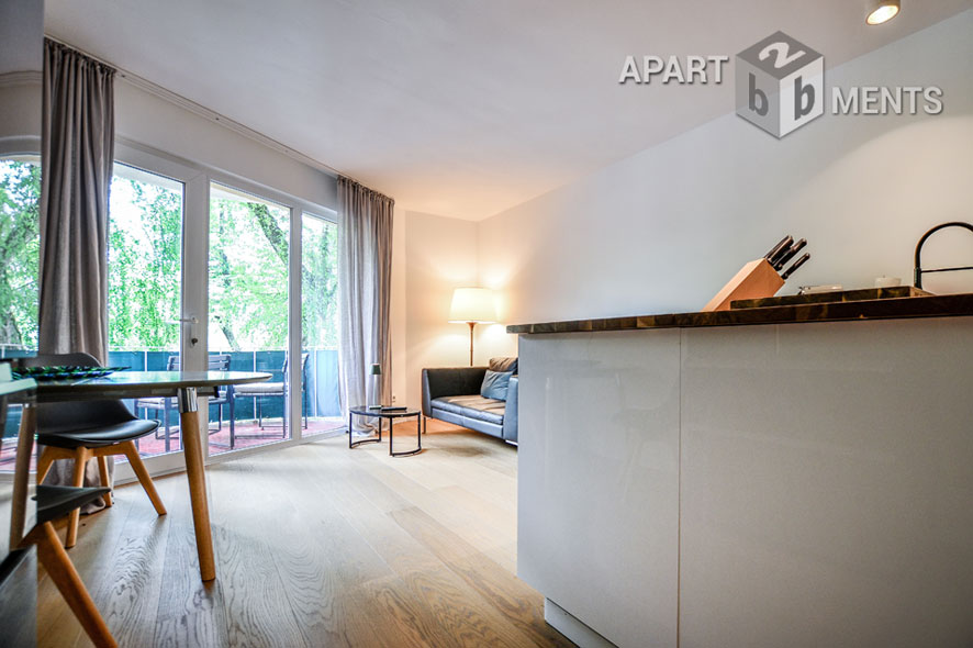 Exclusively furnished 2-room apartment in Cologne-Neustadt-North with balcony
