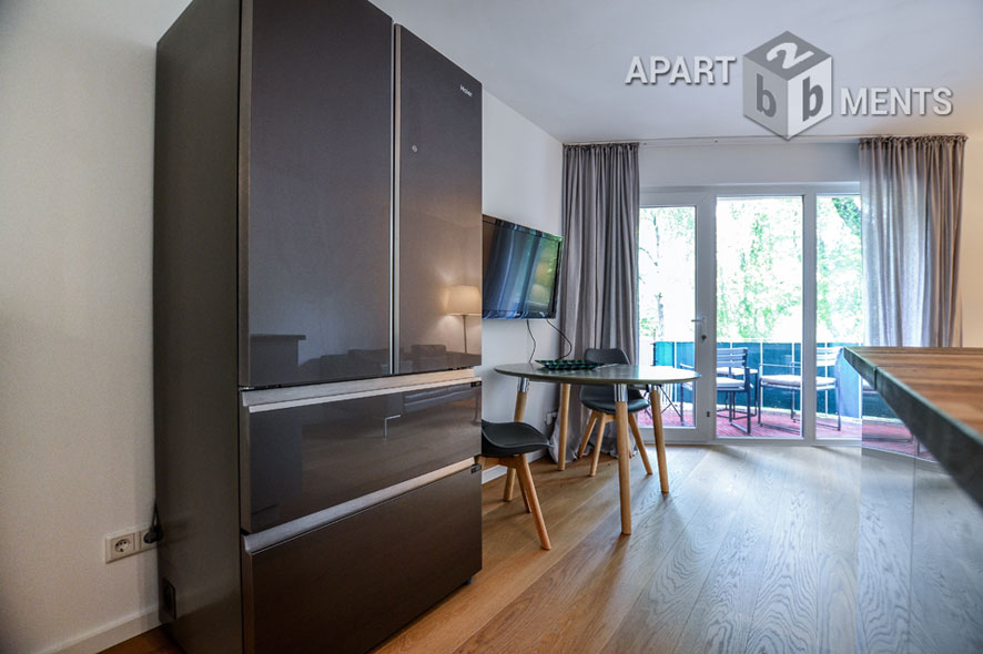Exclusively furnished 2-room apartment in Cologne-Neustadt-North with balcony
