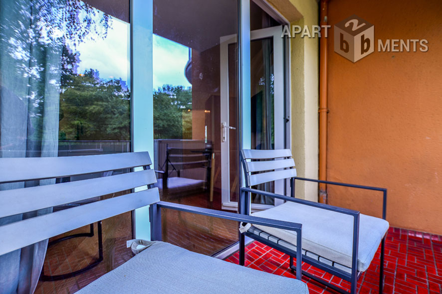 Exclusively furnished 2-room apartment in Cologne-Neustadt-North with balcony