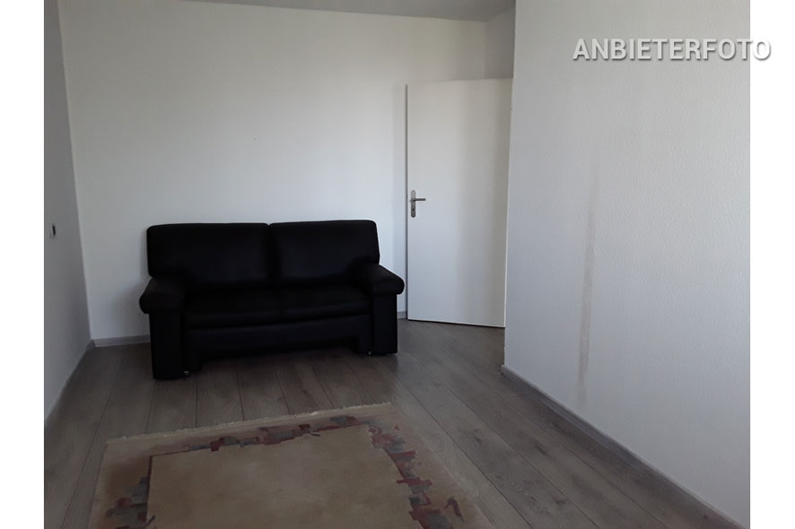 4.5 room apartment with fitted kitchen and 2 balconies in the residential park in Cologne-Weiden