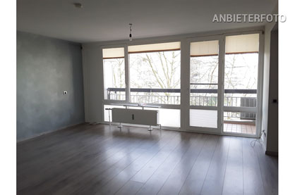 4.5 room apartment with fitted kitchen and 2 balconies in the residential park in Cologne-Weiden