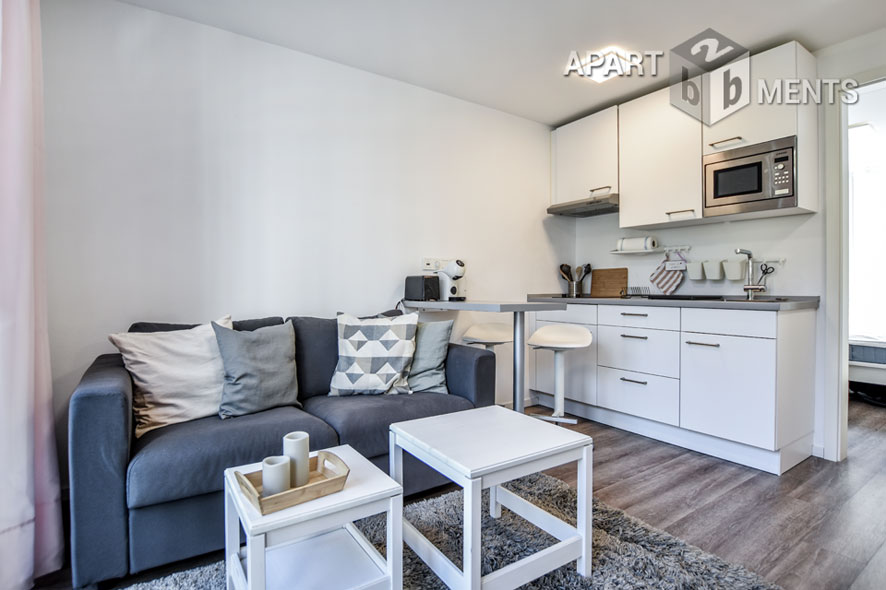 Modern furnished 2-room apartment in Cologne-Neuehrenfeld