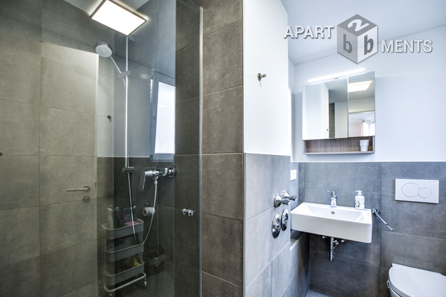 Modern furnished 2-room apartment in Cologne-Neuehrenfeld