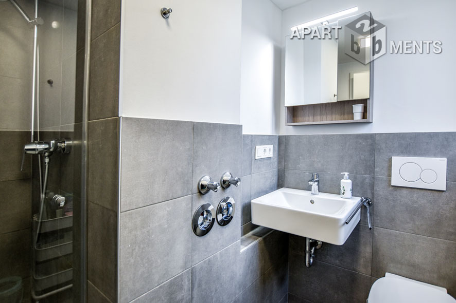 Modern furnished 2-room apartment in Cologne-Neuehrenfeld