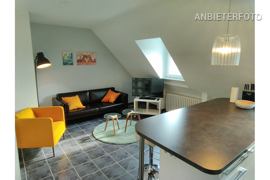 Furnished attic apartment in Cologne-Nippes