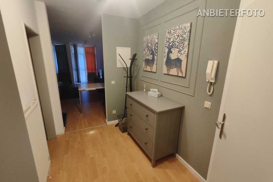 Möblierte 2-Zimmer-Wohnung in Köln-Altstadt-Nord mit Balkon