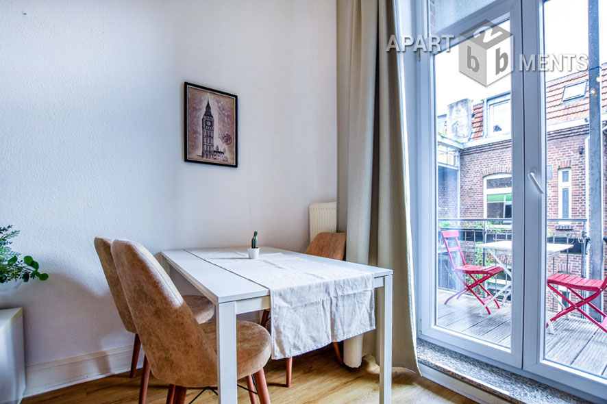 Modern furnished apartment in an historic building with southwest balcony in Cologne-Sülz