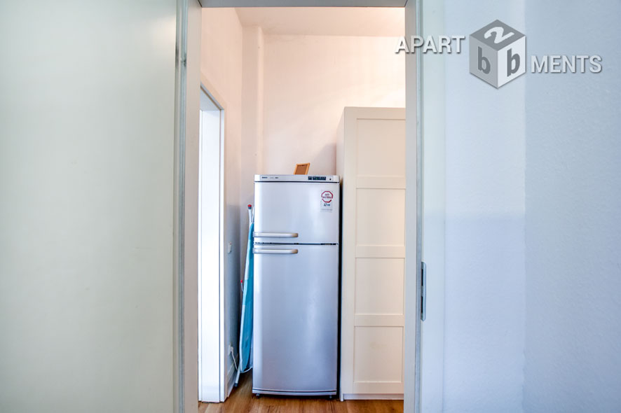 Modern furnished apartment in an historic building with southwest balcony in Cologne-Sülz