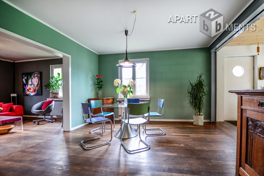 Möblierte Doppelhaushälfte mit Terrasse und Garten in Dormagen