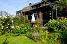 Möblierte Doppelhaushälfte mit Terrasse und Garten in Dormagen
