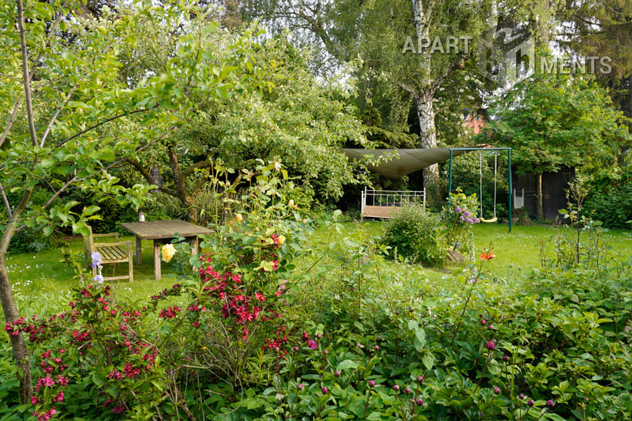 Möblierte Doppelhaushälfte mit Terrasse und Garten in Dormagen