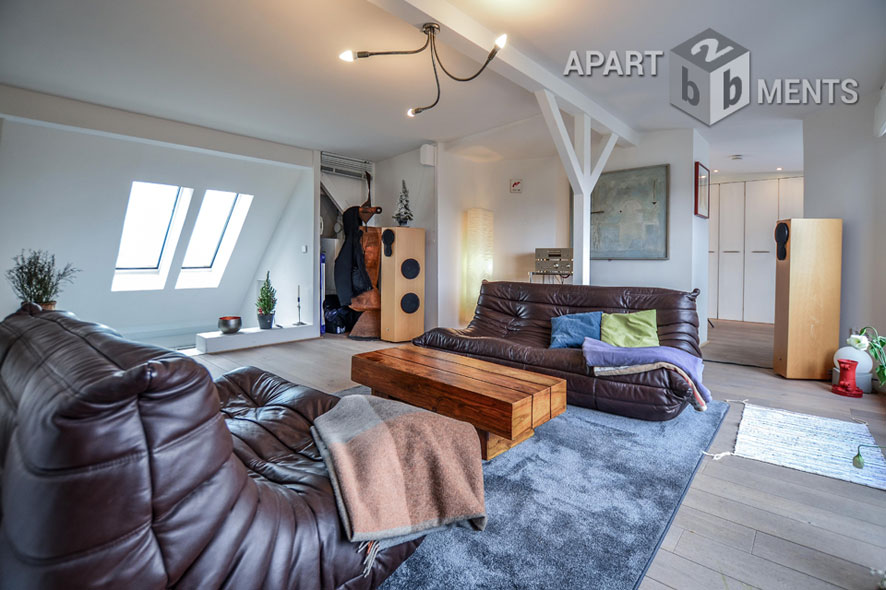 Attic loft with terrace in the Belgian Quarter in Cologne Old Town North