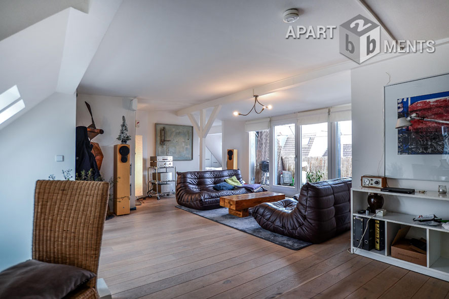 Attic loft with terrace in the Belgian Quarter in Cologne Old Town North