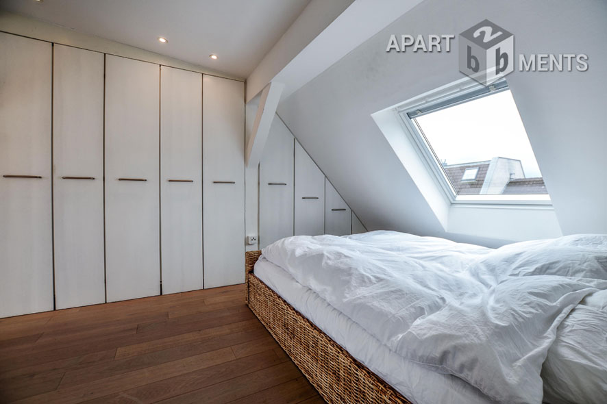 Attic loft with terrace in the Belgian Quarter in Cologne Old Town North