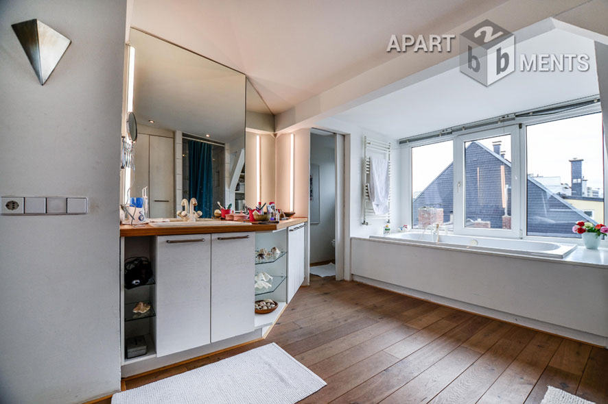 Attic loft with terrace in the Belgian Quarter in Cologne Old Town North