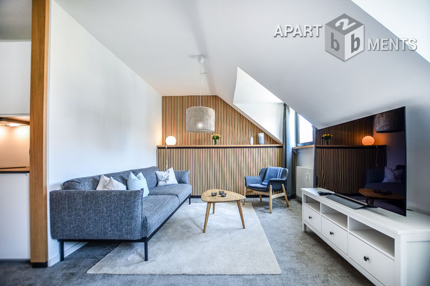 Modern möblierte und zentral gelegene Wohnung mit 2 Schlafzimmern im Belgischen Viertel in Neustadt-Nord