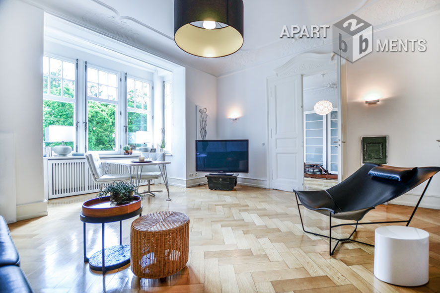 Furnished old building flat with elevator at Volksgarten in Cologne Neustadt-Süd