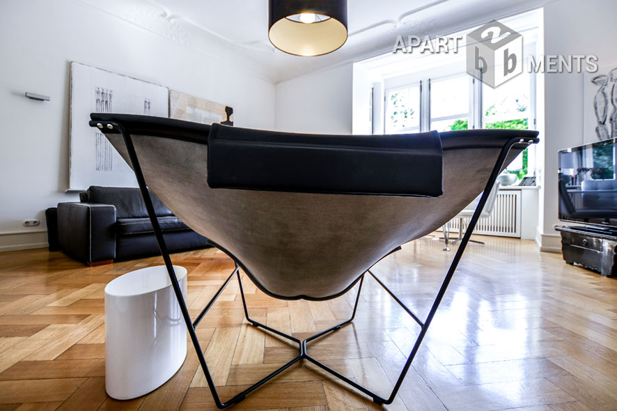 Furnished old building flat with elevator at Volksgarten in Cologne Neustadt-Süd