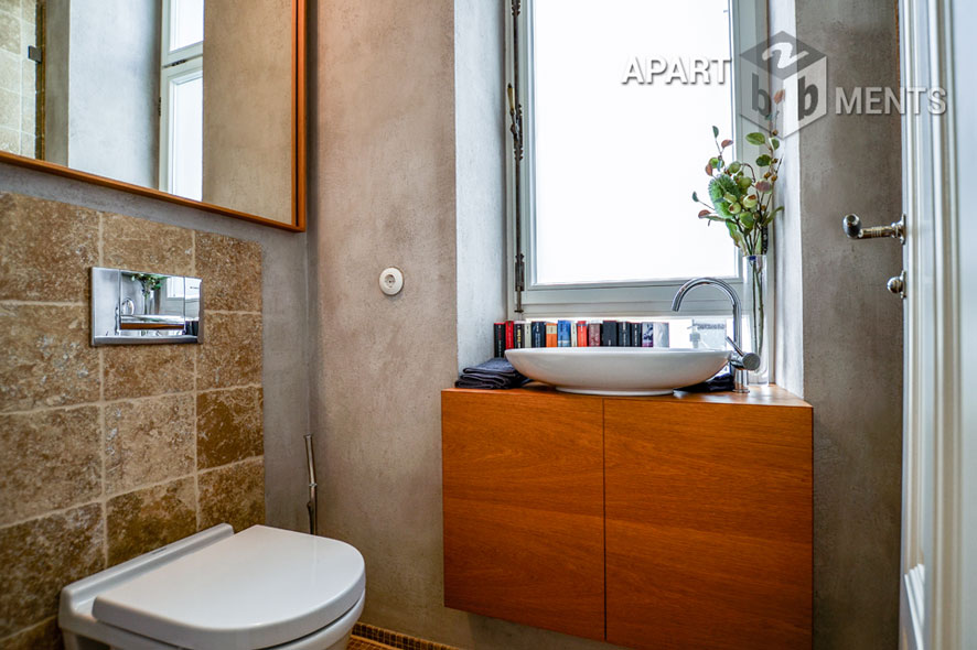 Furnished old building flat with elevator at Volksgarten in Cologne Neustadt-Süd