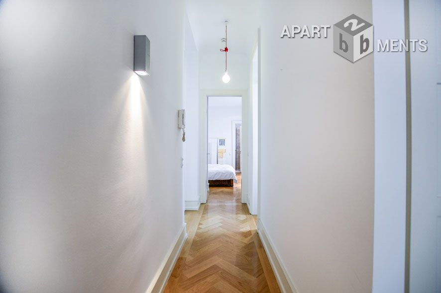 Furnished old building flat with elevator at Volksgarten in Cologne Neustadt-Süd