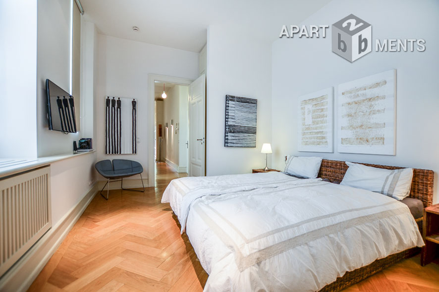 Furnished old building flat with elevator at Volksgarten in Cologne Neustadt-Süd